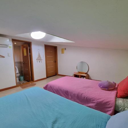 Tongyeong One Guesthouse Exterior foto