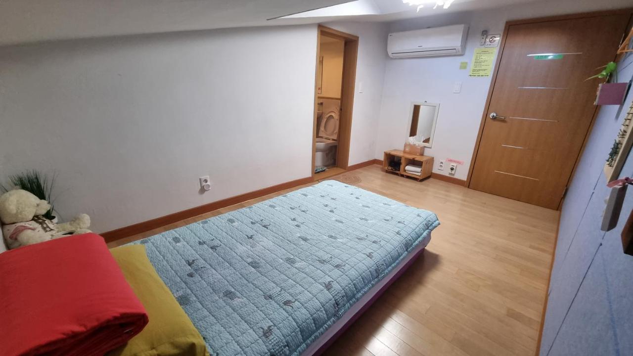 Tongyeong One Guesthouse Exterior foto