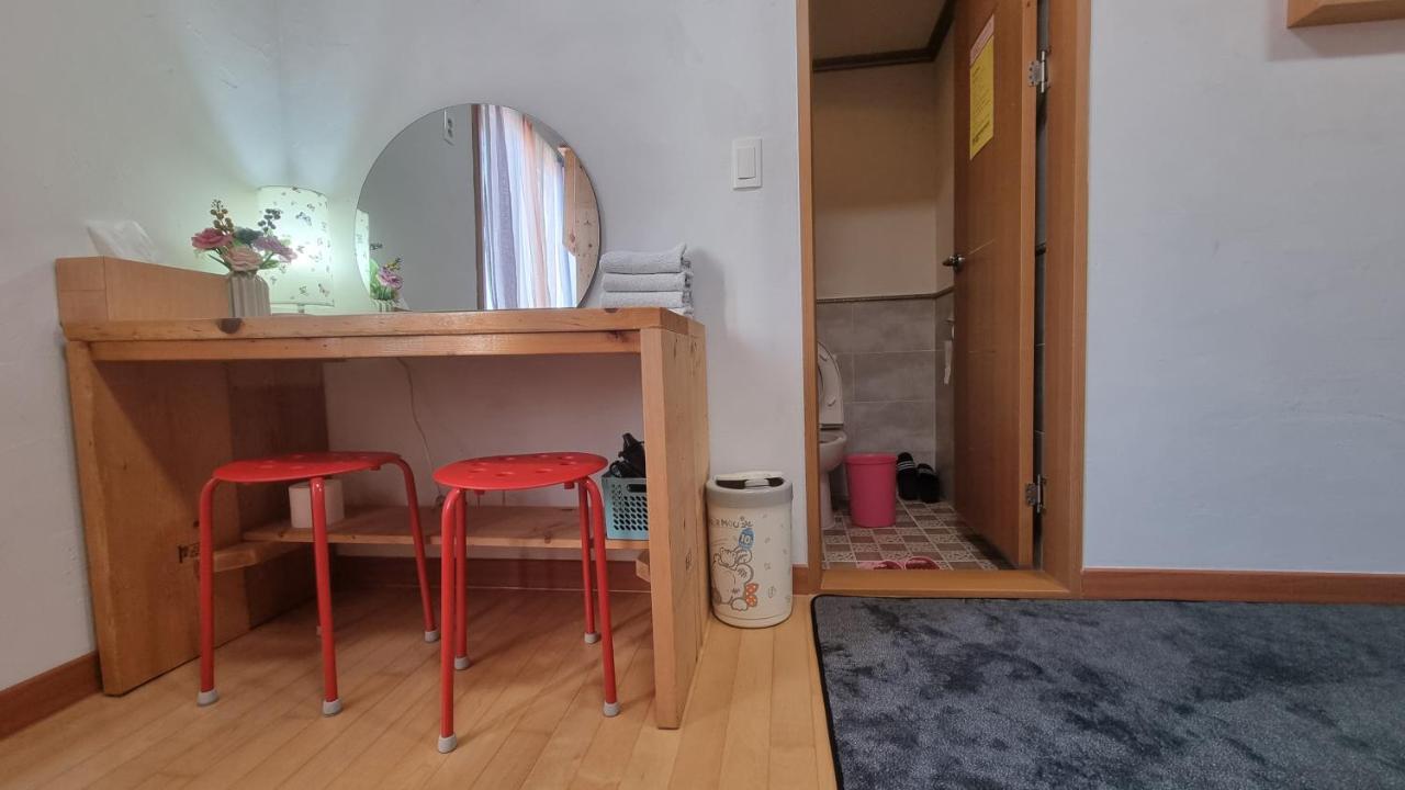 Tongyeong One Guesthouse Exterior foto