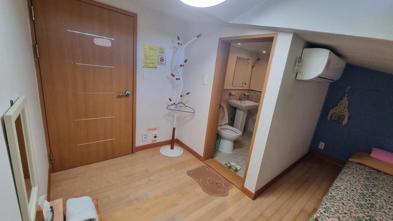 Tongyeong One Guesthouse Exterior foto