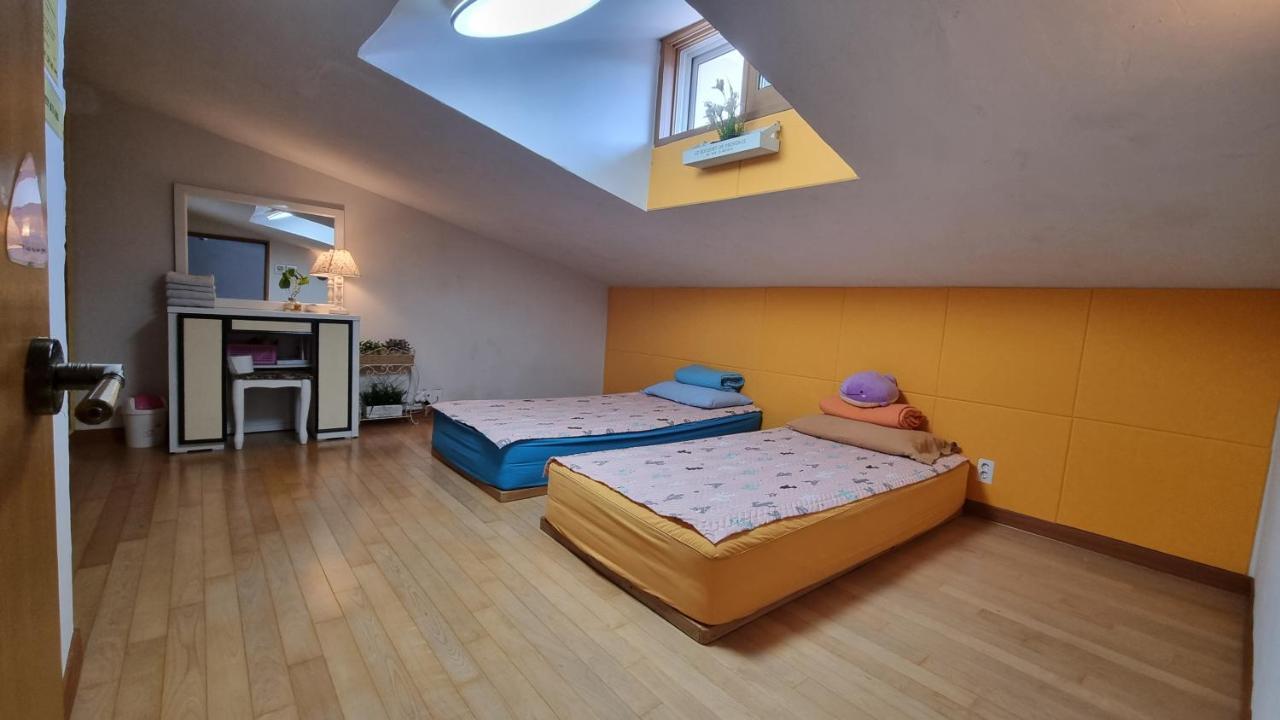 Tongyeong One Guesthouse Exterior foto