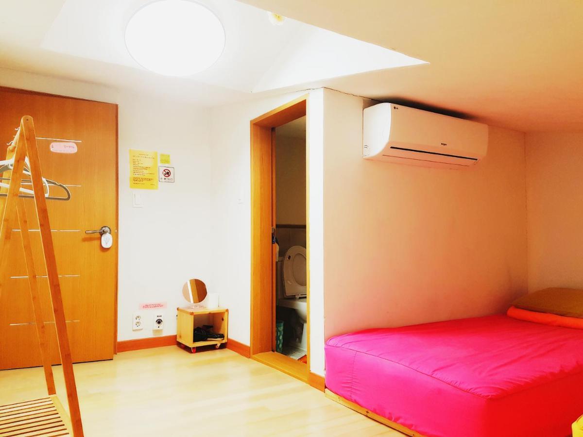 Tongyeong One Guesthouse Exterior foto