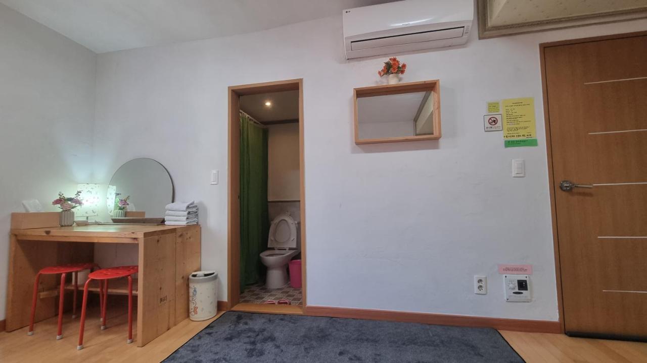 Tongyeong One Guesthouse Exterior foto