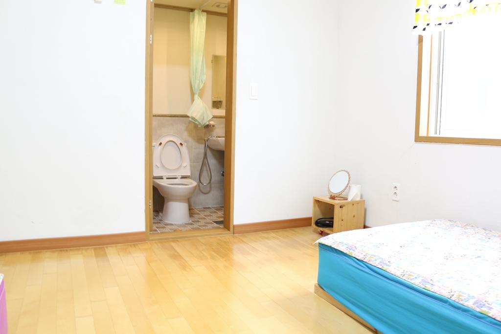Tongyeong One Guesthouse Exterior foto